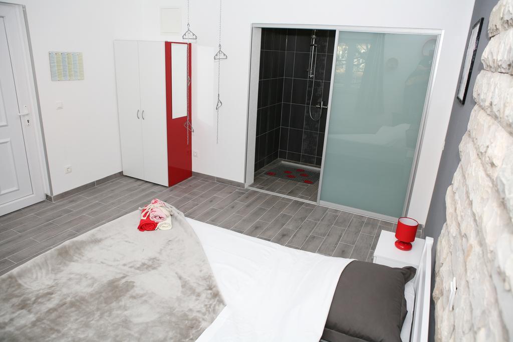 Apartments & Room Dijana Trogir Rom bilde